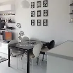 Anita Apartman